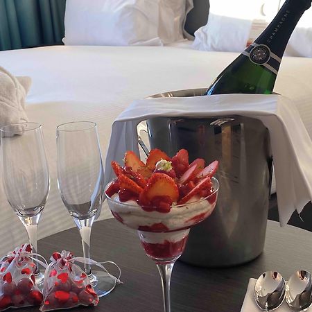 Holiday Inn Paris Cdg Airport An Ihg Hotel Руасси-эн-Франс Экстерьер фото