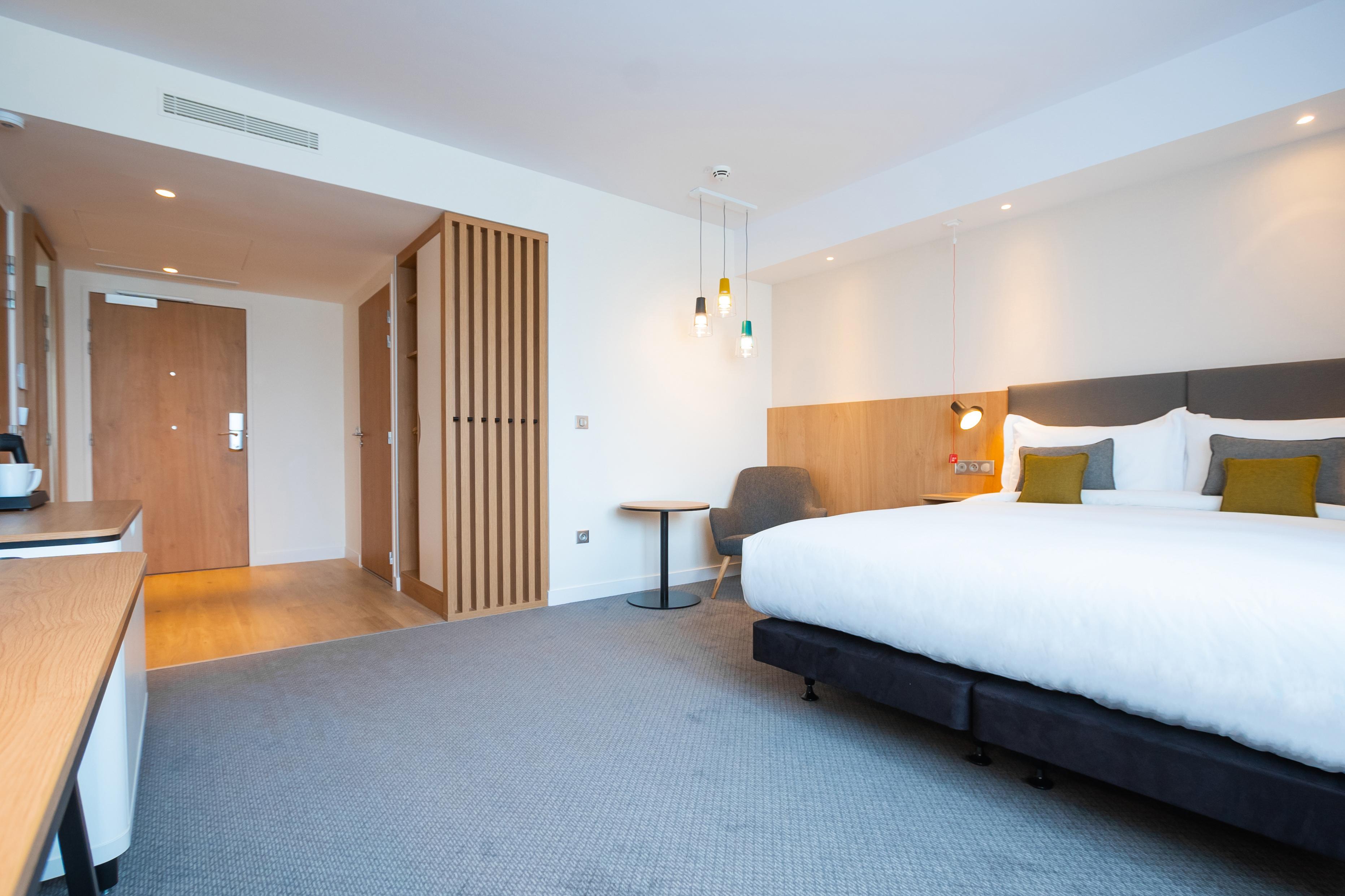 Holiday Inn Paris Cdg Airport An Ihg Hotel Руасси-эн-Франс Экстерьер фото